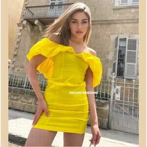 ZARA BLOGGER FAVE!!! Off-Shoulder Mini Dress NWT